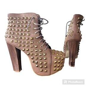 Shoe Republic LA Brown Studded Chunxky Heel Lace Up Boot Womens Size 6.5